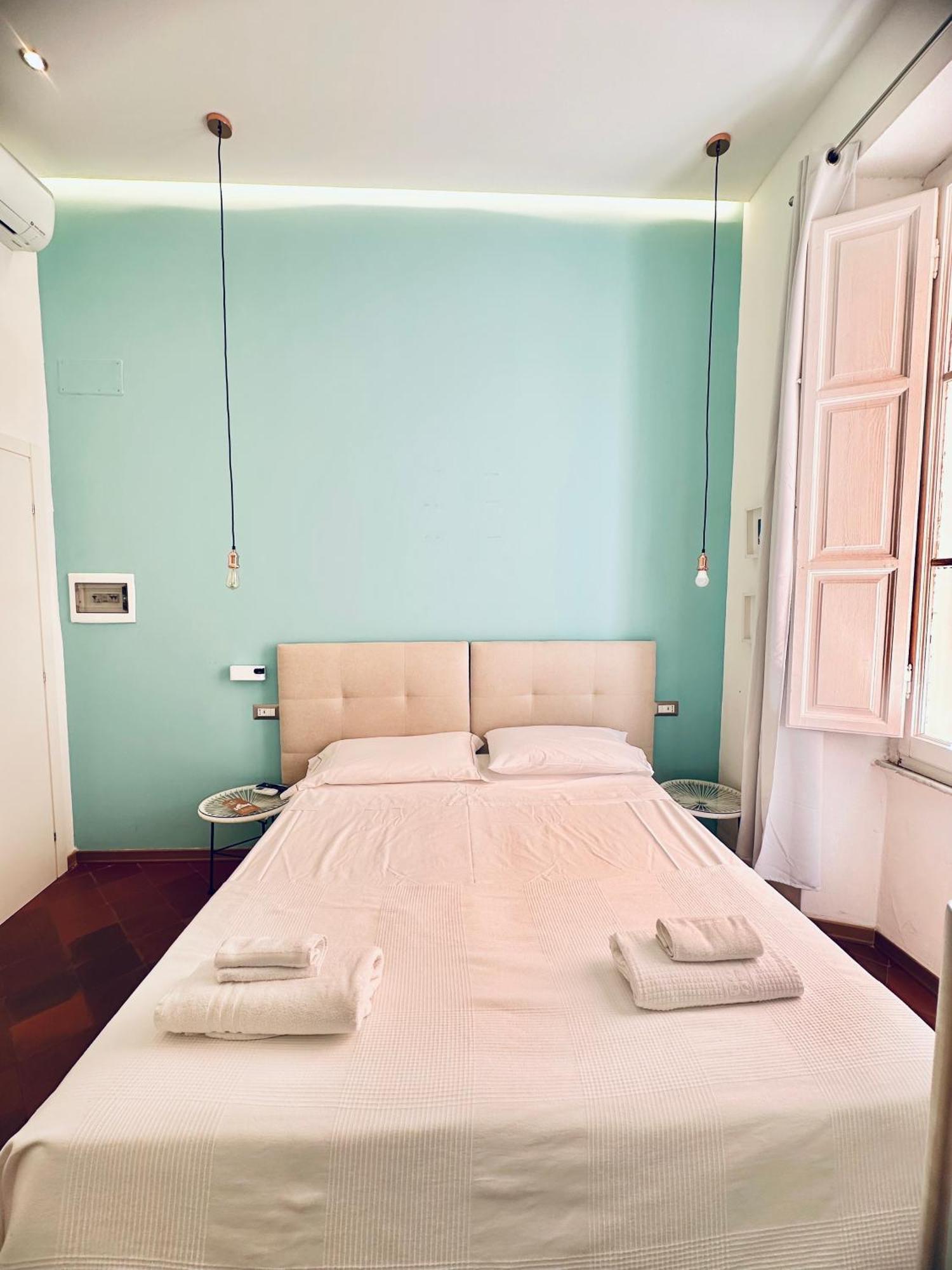 La Siesta Hotell La Maddalena  Eksteriør bilde