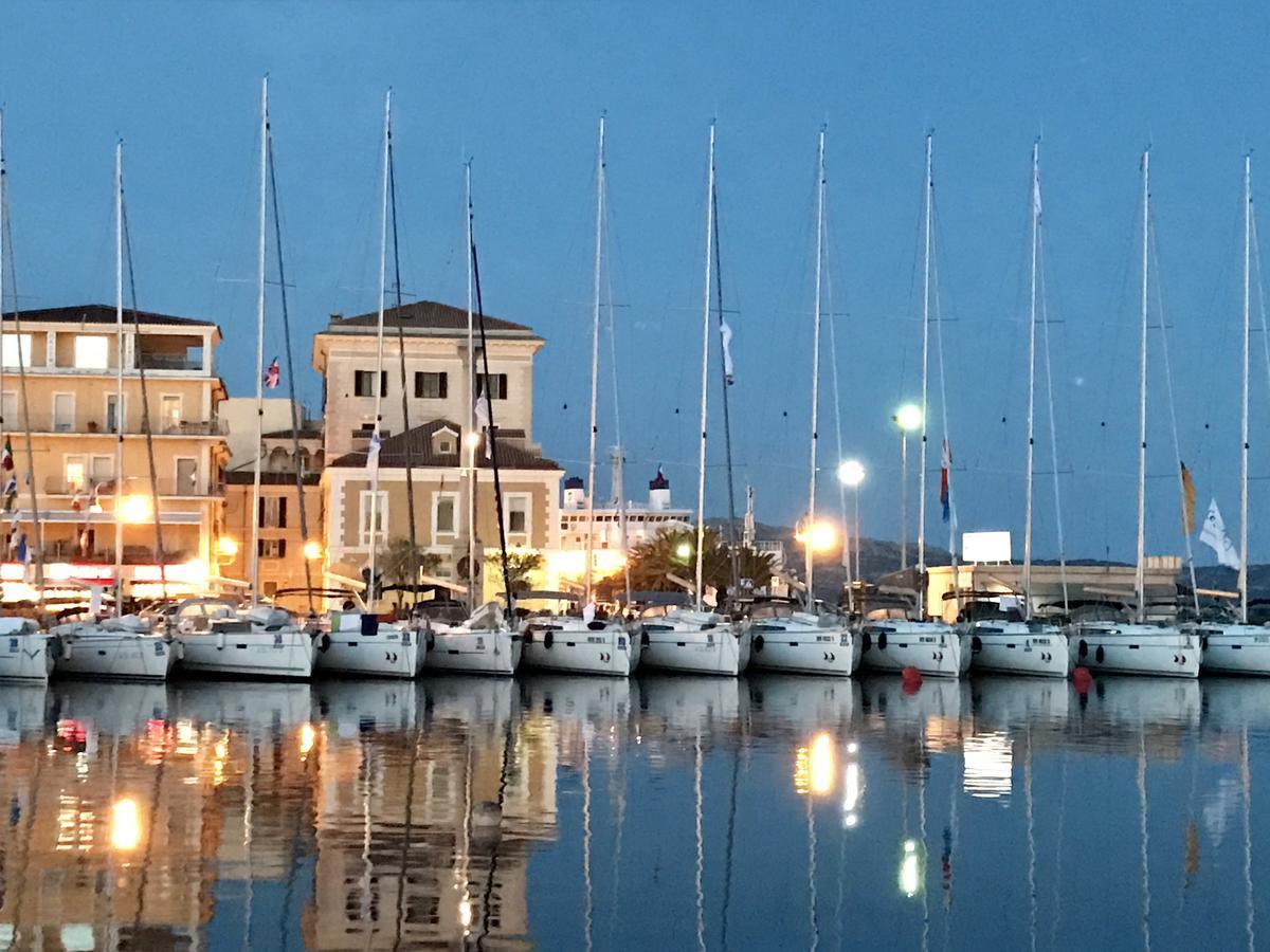 La Siesta Hotell La Maddalena  Eksteriør bilde
